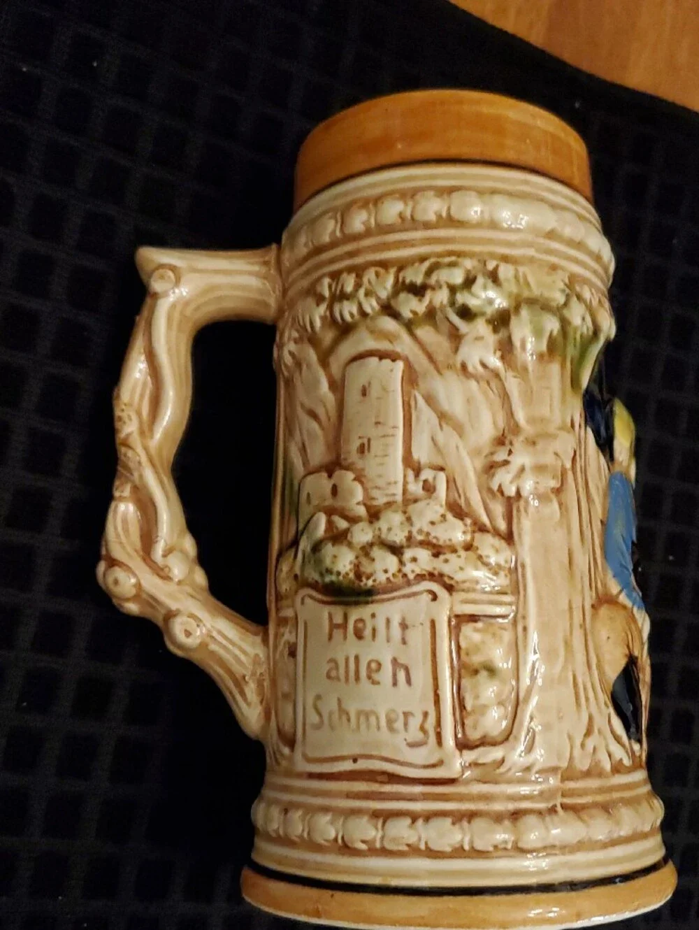 A Happy Heart Heals All Pain Japan Beer Stein